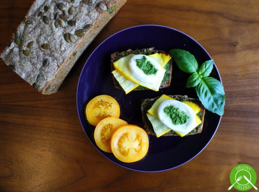 pesto z piertuszki