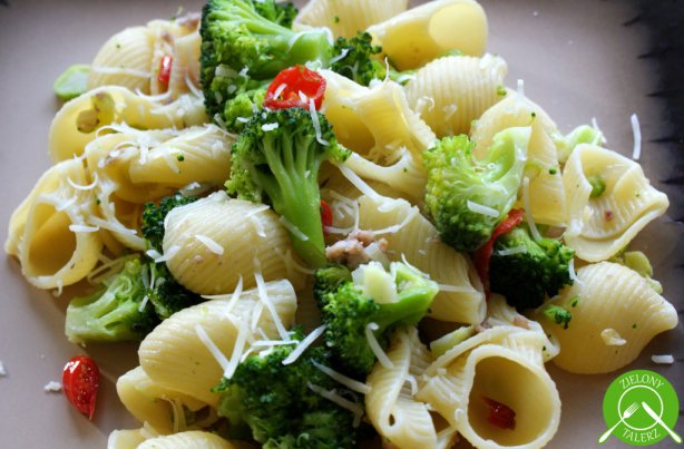 Makaron z Brokułami